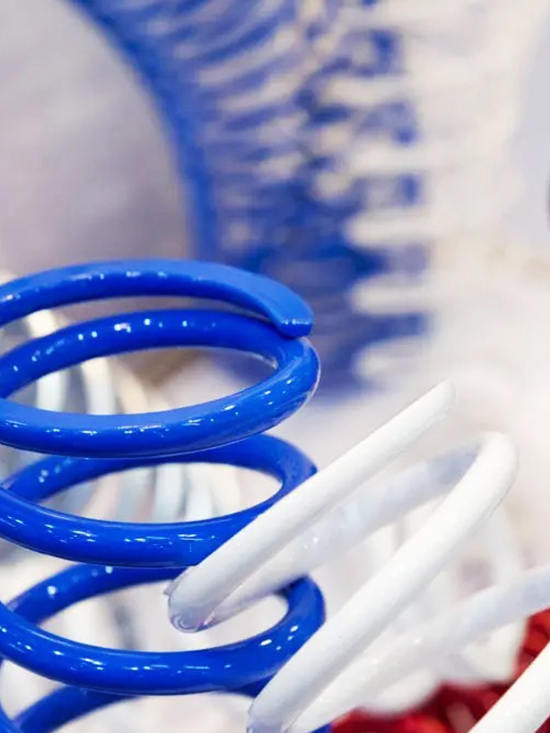 Was ist eine Torsionsfedermaschine? Was ist sein Funktionsprinzip?